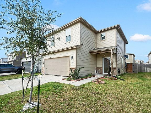 4th image of 7327 Madison Commons Ln