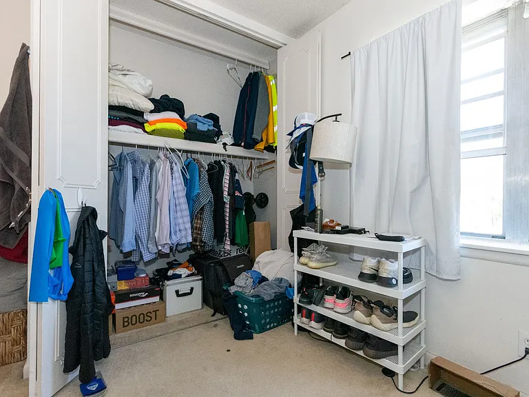 215 Lake Shore Rd — Photo 6