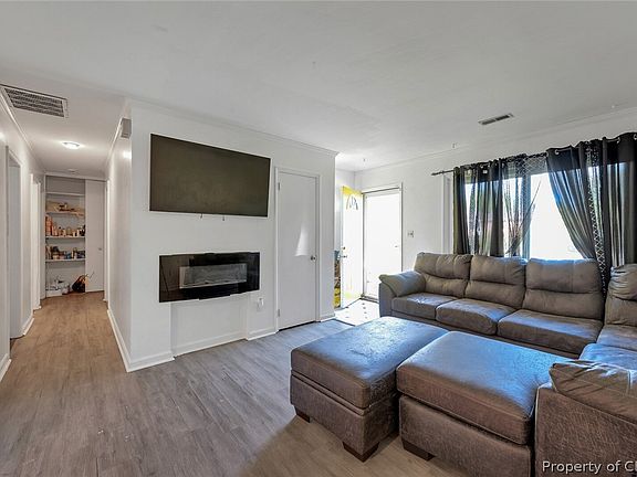 4th image of 307 Thalia Dr