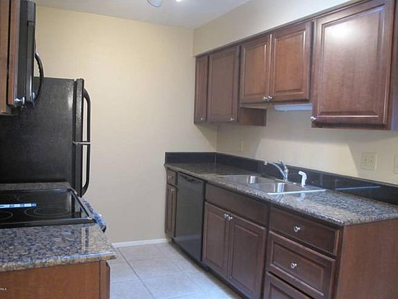 5th image of 312 W Yukon Dr Unit 7