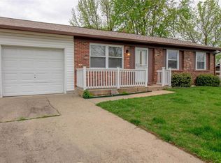 3044 Abbey St, Saint Charles, MO 63301