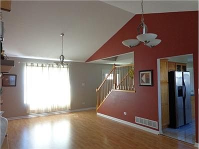 2nd image of 4622 Newberry Ave