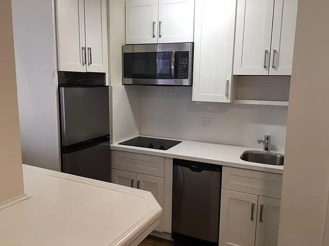 2701 Turk Blvd #B — Photo 2