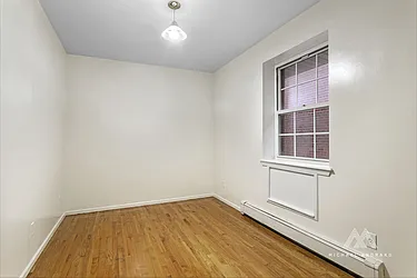 Rented by Cooper & Cooper Real Estate