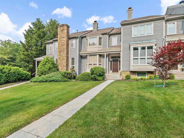 3 Huntchase Ct