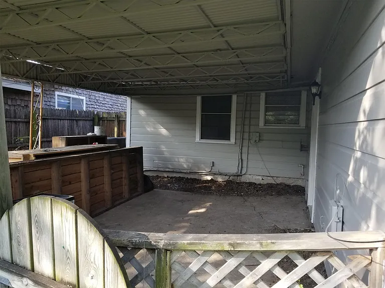 3460 Edith Ln — Photo 12