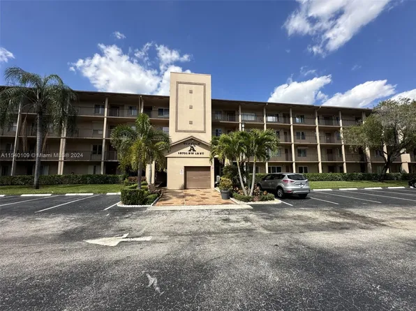 13701 SW 12th St APT 105A, Pembroke Pines, FL 33027