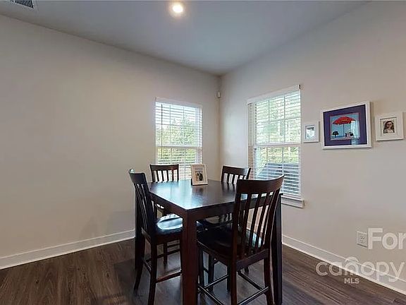 5th image of 1178 Ansley Park Dr