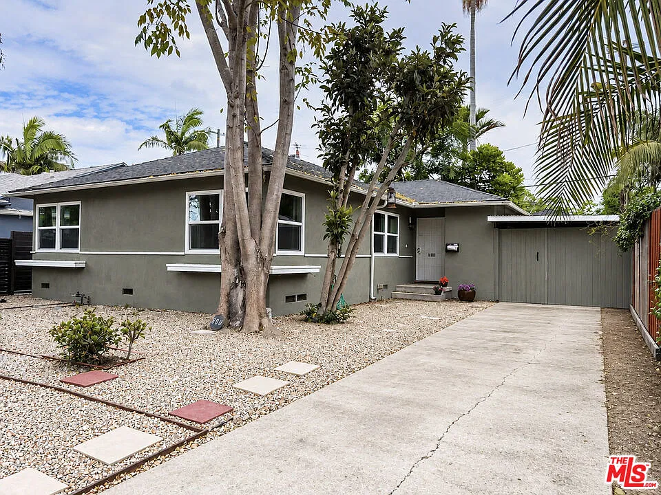 3 bed, 1.0 bath, 1212 sqft, $5,900 — Photo 1