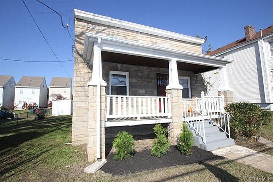 1st image of 1905 Bainbridge St