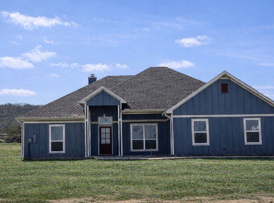 1st image of 295 Dairy Farm Rd