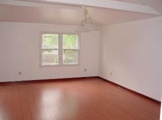 8766 Outer Lincoln Ave, Newburgh, IN