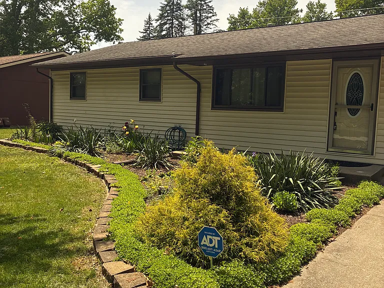 56221 Hoosier Ave — Photo 2