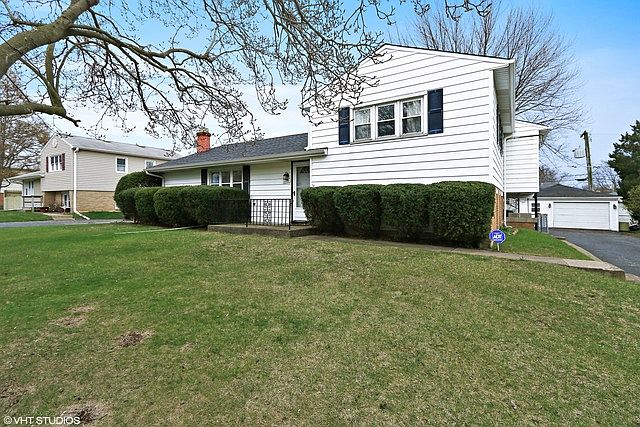 1st image of 2731 Theresa Ave