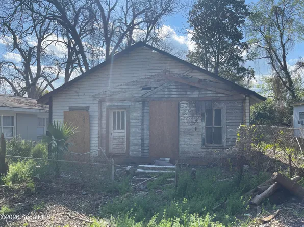 711 Oglethorpe St, Brunswick, GA 31520