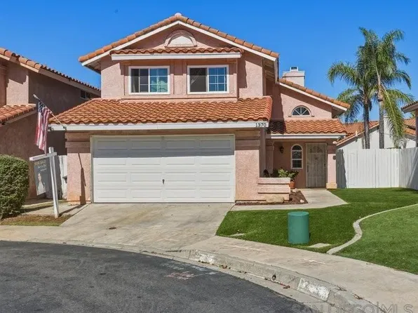 1370 Hiawatha Gln, Escondido, CA 92027