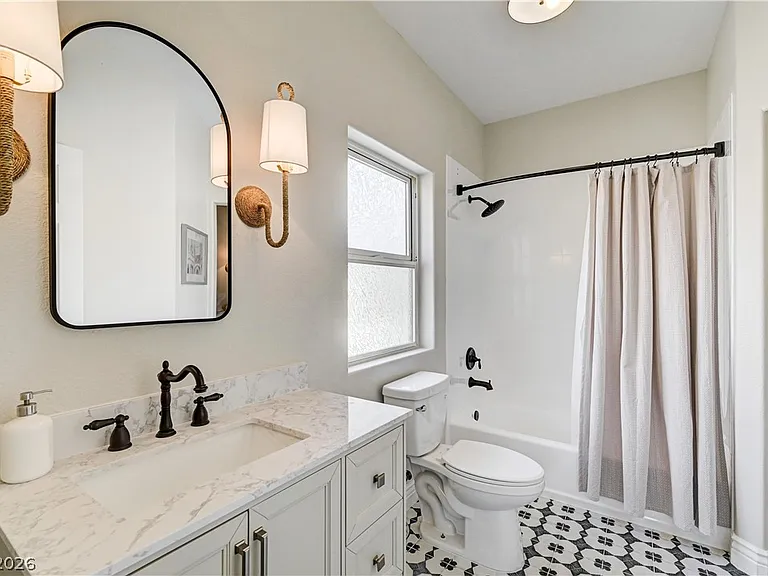 8901 Robinson Ridge Dr — Photo 63