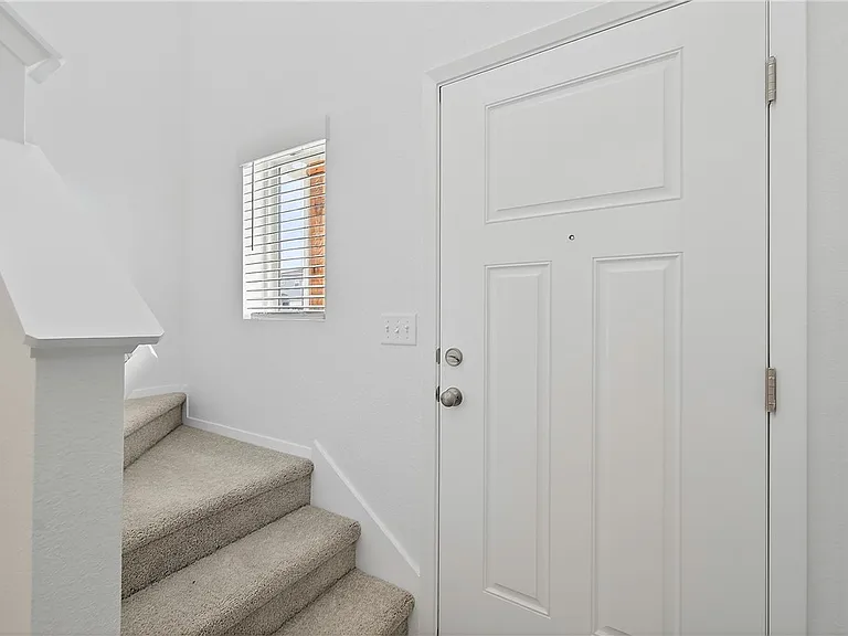 6802 SW Dignity Ave — Photo 4