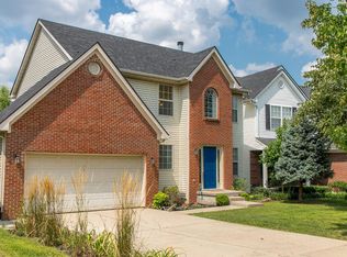 2073 Shaker Run Rd, Lexington, KY 40509