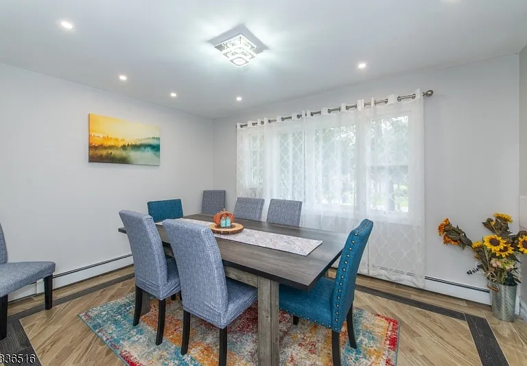 24 Chatham Rd — Photo 11