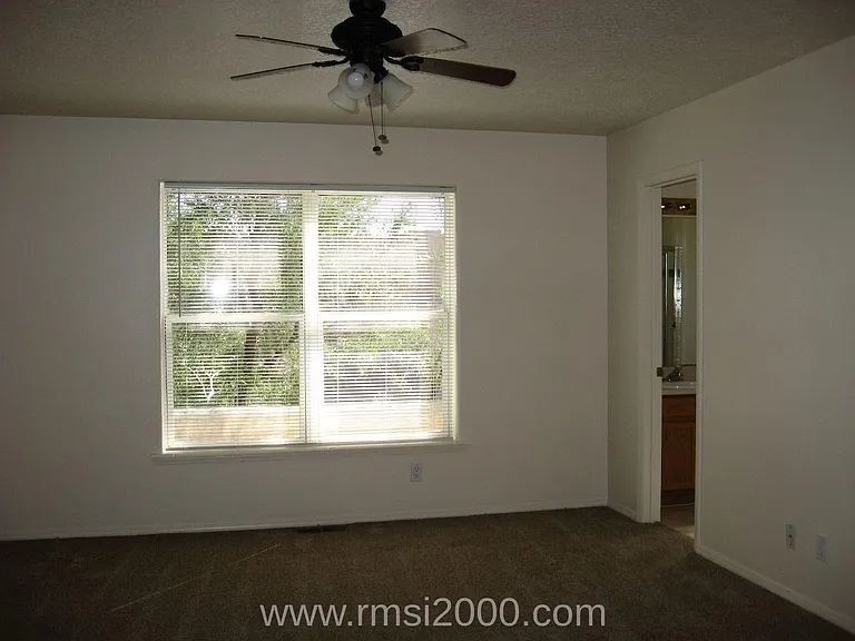 5227 Chris Ct NW — Photo 8