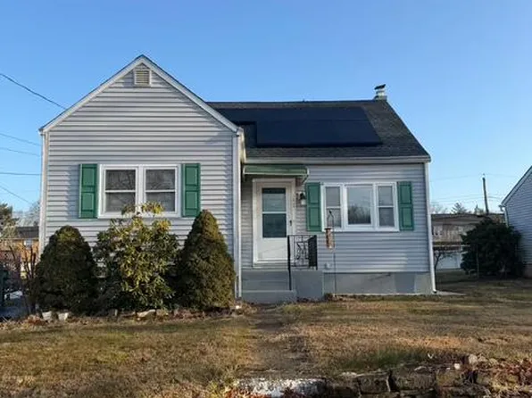 1309 Lakeview Dr, Lansdale, PA 19446