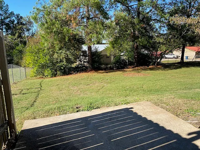 124 Linda Ln — Photo 24