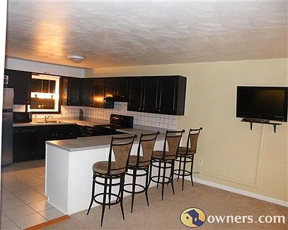 2nd image of 105 Oak Branch Ct