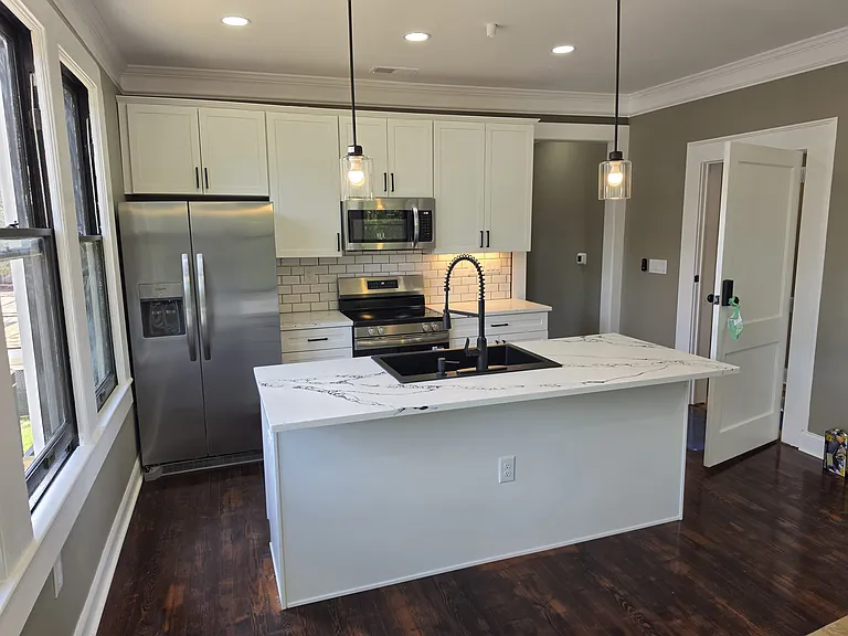 118 Hawkins Ave #201 — Photo 5