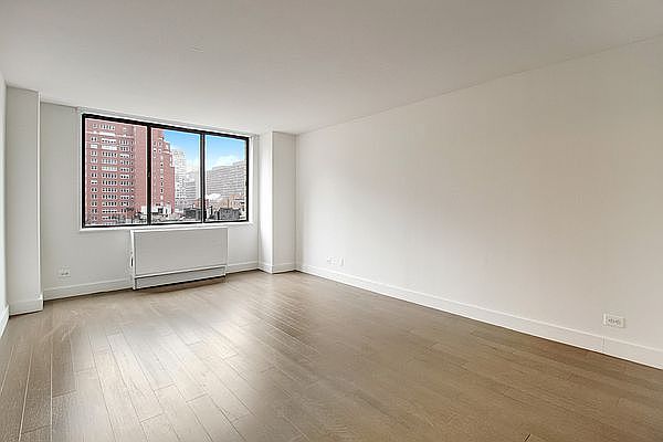 1st image of 200 E 33rd St APT 8A