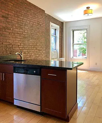 Rented by LJ Sloane Management | media 10