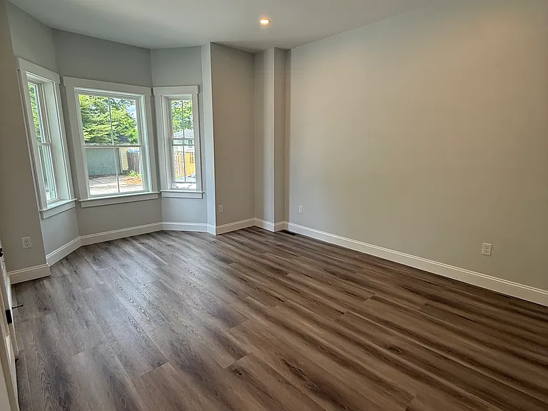 14A Academy St #A — Photo 16
