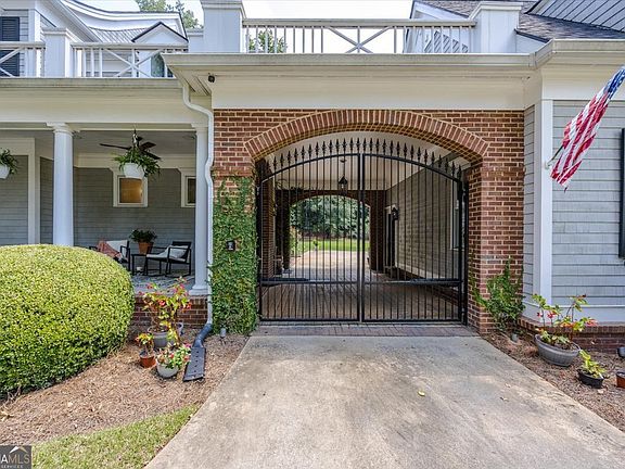 4th image of 133 Lagrange Pl