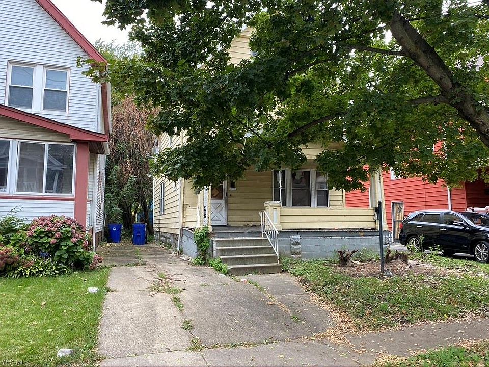 1st image of 482 E 114th St