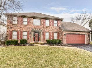 906 Clarendon Ln, Aurora, IL