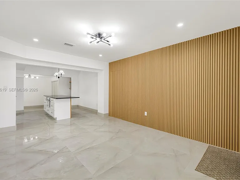 5410 SW 2nd St — Photo 11