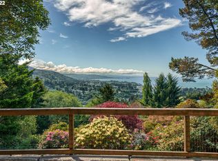 97646 Marina Heights Loop, Brookings, OR