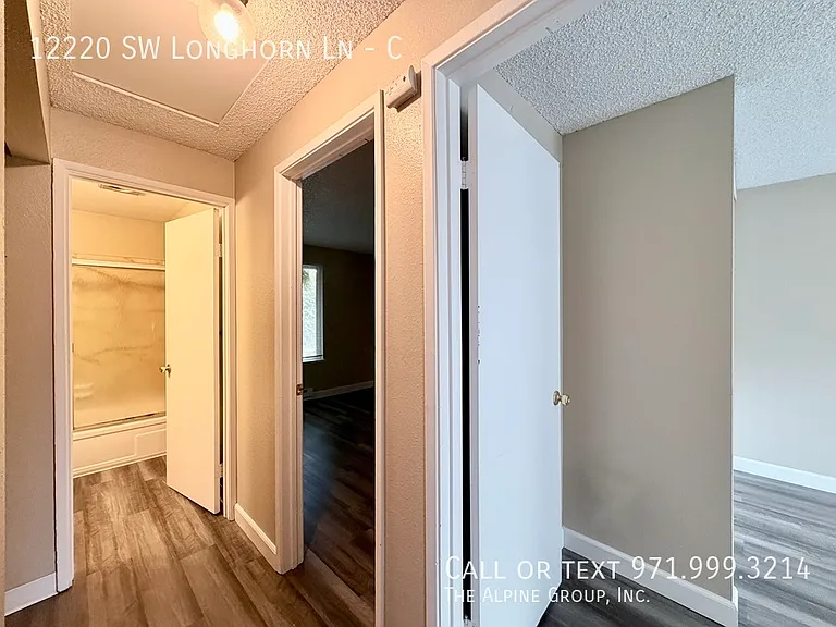 12220 SW Longhorn Ln #C — Photo 14