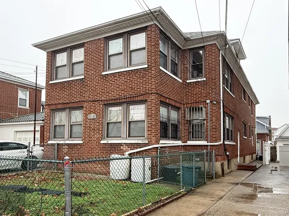 3330 145th Pl, Flushing, NY 11354