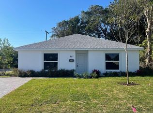 581 W 5th St, Riviera Beach, FL 33404