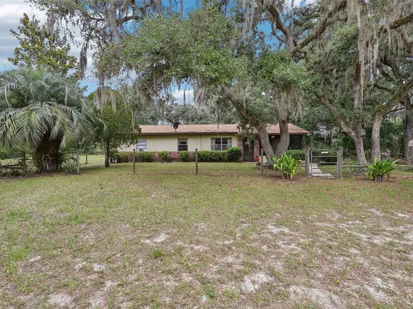 774 SE 116th Ln, Webster, FL 33597
