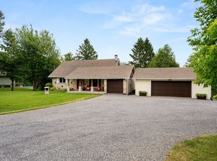 1424 Notre Dame St, Russell, ON K0A1W0