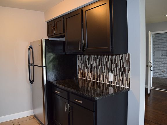 4th image of 33354 Kingslane Ct APT 3