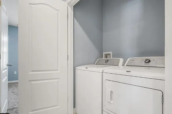 345 Corso Loop — Photo 17