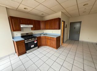 7961 Myrtle Ave #3A, Ridgewood, NY 11385