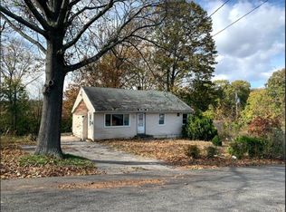 55 Cummings Ave, White Plains, NY 10603