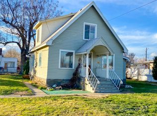 1812 S 10th Ave, Yakima, WA 98902