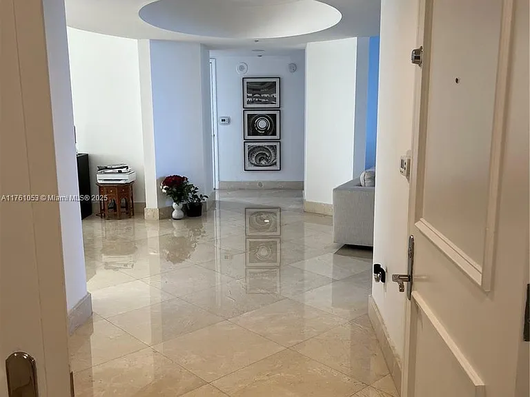 18911 Collins Ave #2607 — Photo 11