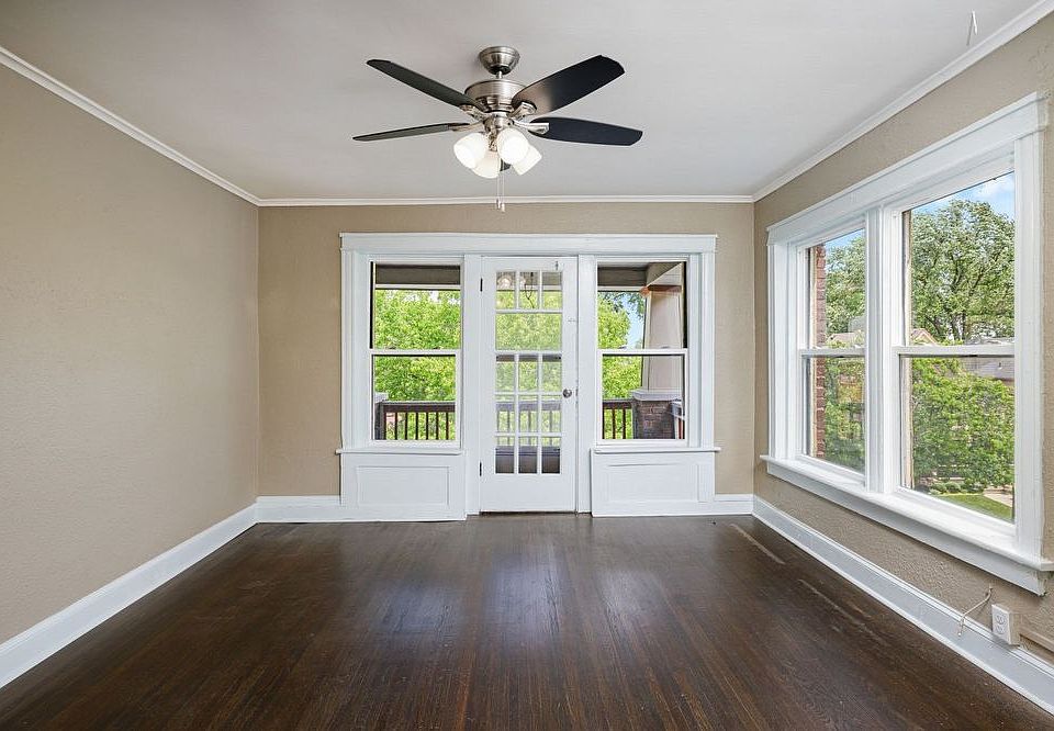 1st image of 3012 Grand Ave Unit 3S