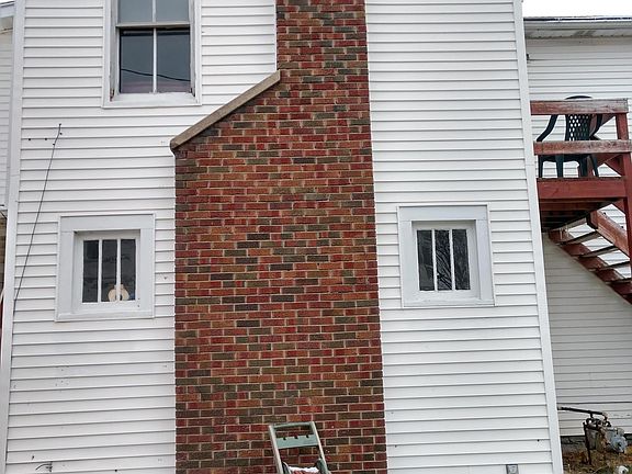 3rd image of 230 E State St
